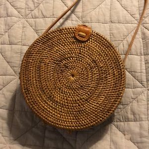 Ulu the Label Gili Small Round Bag